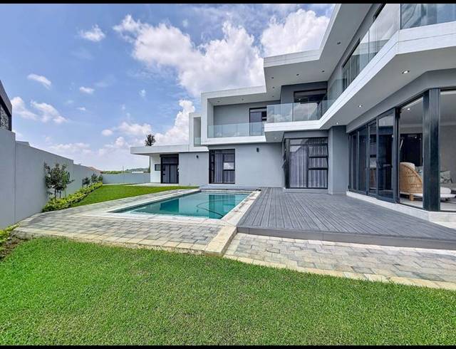 4 BEDROOM HOUSE FOR SALE IN SIX FOUNTAINS RESIDENTIAL ESTATE
